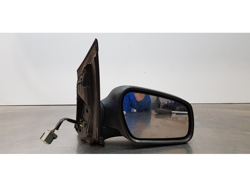 Recambio de retrovisor derecho para ford focus berlina (cap) trend referencia OEM IAM 4M5117682JA   Recambio de retrovisor derecho para ford focus berlina (cap) trend referencia OEM IAM 4M5117682JA