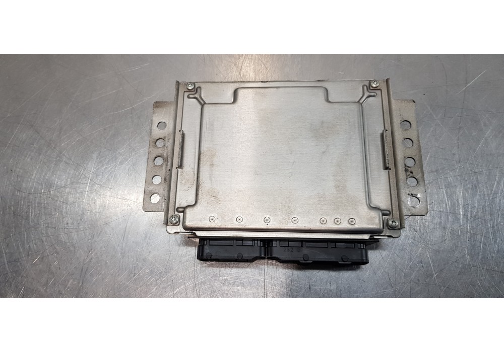 Recambio de centralita motor uce para alfa romeo 156 1.9 jtd 8v distinctive referencia OEM IAM 55198489   Recambio de centralita motor uce para alfa romeo 156 1.9 jtd 8v distinctive referencia OEM IAM 55198489