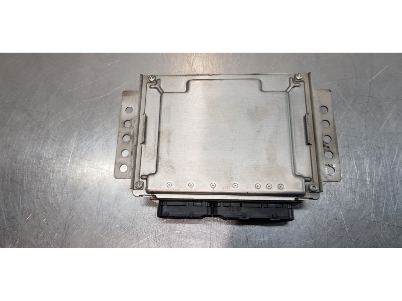 Recambio de centralita motor uce para alfa romeo 156 1.9 jtd 8v distinctive referencia OEM IAM 55198489   Recambio de centralita motor uce para alfa romeo 156 1.9 jtd 8v distinctive referencia OEM IAM 55198489