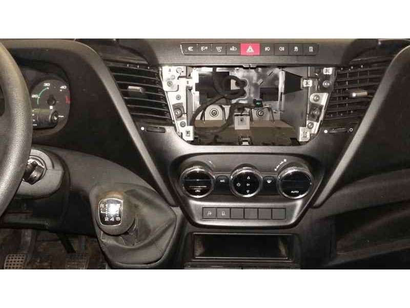 iveco daily caja cerrada del año 2015 iveco daily caja cerrada del año 2015