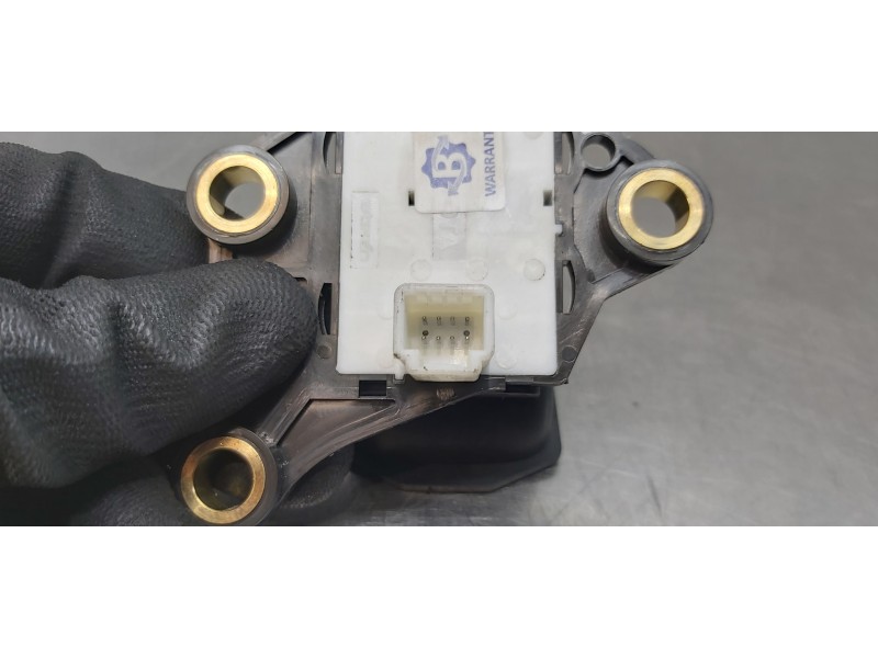 Recambio de freno de mano electrico para toyota avensis touring sports executive referencia OEM IAM 8439005010  