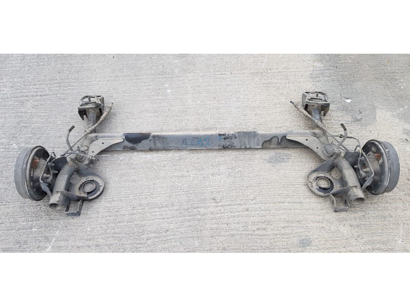 Recambio de puente trasero para chevrolet aveo ls referencia OEM IAM 96653128  