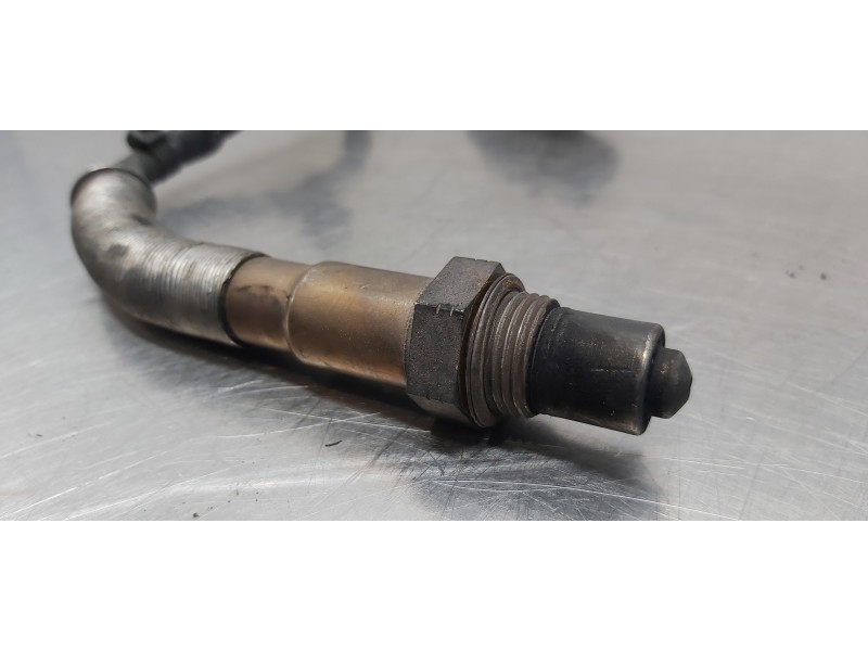 Recambio de sonda lambda para toyota avensis touring sports executive referencia OEM IAM 0281004168  