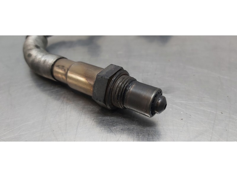 Recambio de sonda lambda para toyota avensis touring sports executive referencia OEM IAM 0281004168  