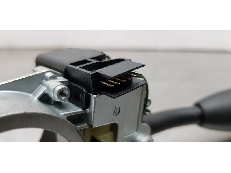 Recambio de mando intermitentes para mercedes clase a (w169) a 180 cdi a-edition referencia OEM IAM A1695450010  