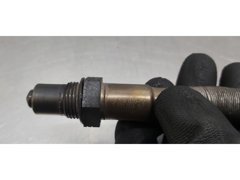 Recambio de sonda lambda para toyota avensis touring sports executive referencia OEM IAM 0281004168  