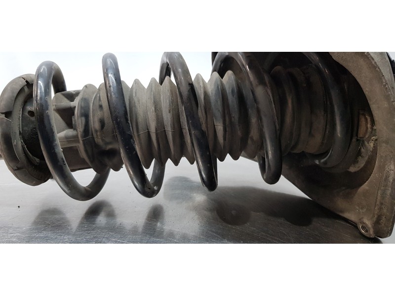 Recambio de amortiguador delantero derecho para peugeot 407 coupe pack referencia OEM IAM 5202PC  