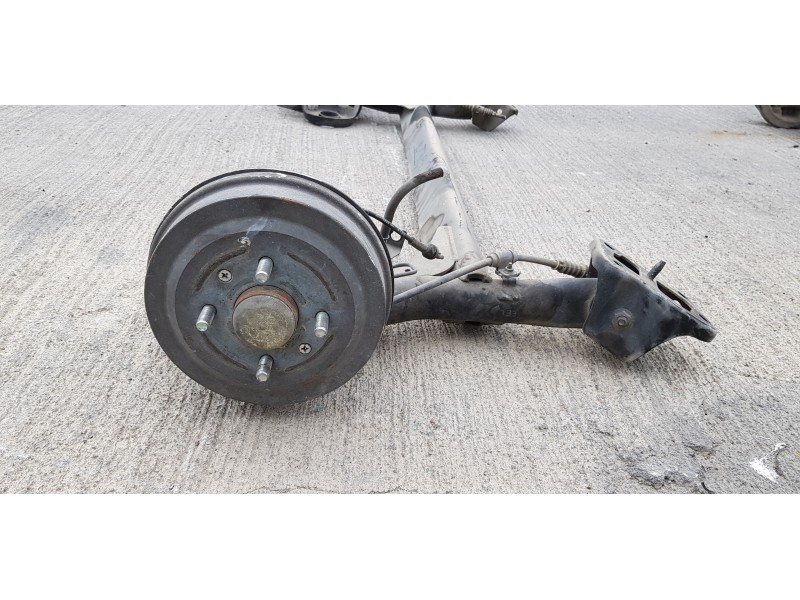 Recambio de puente trasero para chevrolet aveo ls referencia OEM IAM 96653128  