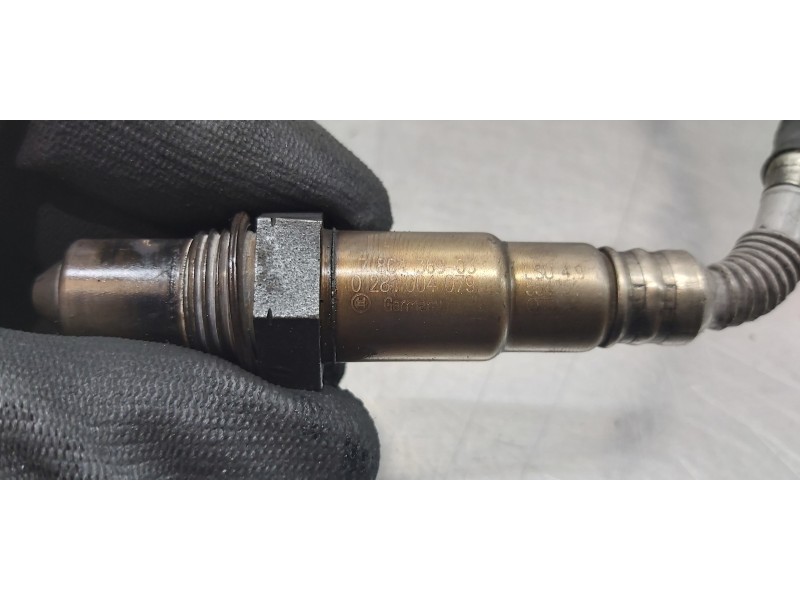 Recambio de sonda lambda para toyota avensis touring sports executive referencia OEM IAM 0281004079  