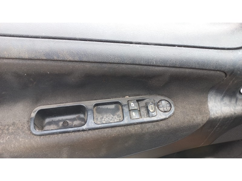 peugeot 207 del año 2007