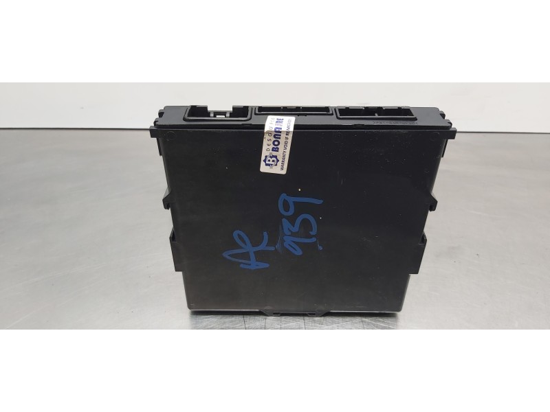 Recambio de modulo electronico para toyota avensis touring sports executive referencia OEM IAM 8926105010  