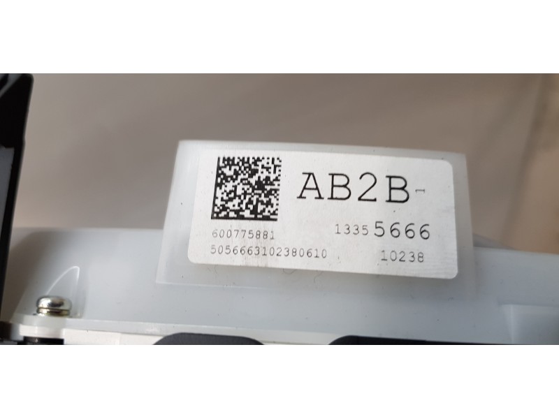 Recambio de cuadro instrumentos para opel astra j lim. cosmo referencia OEM IAM 13355666  