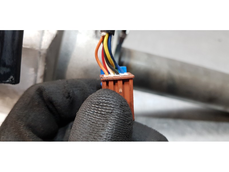 Recambio de columna direccion para ssangyong korando crystal 4x2 referencia OEM IAM 4621034043   Recambio de columna direccion para ssangyong korando crystal 4x2 referencia OEM IAM 4621034043