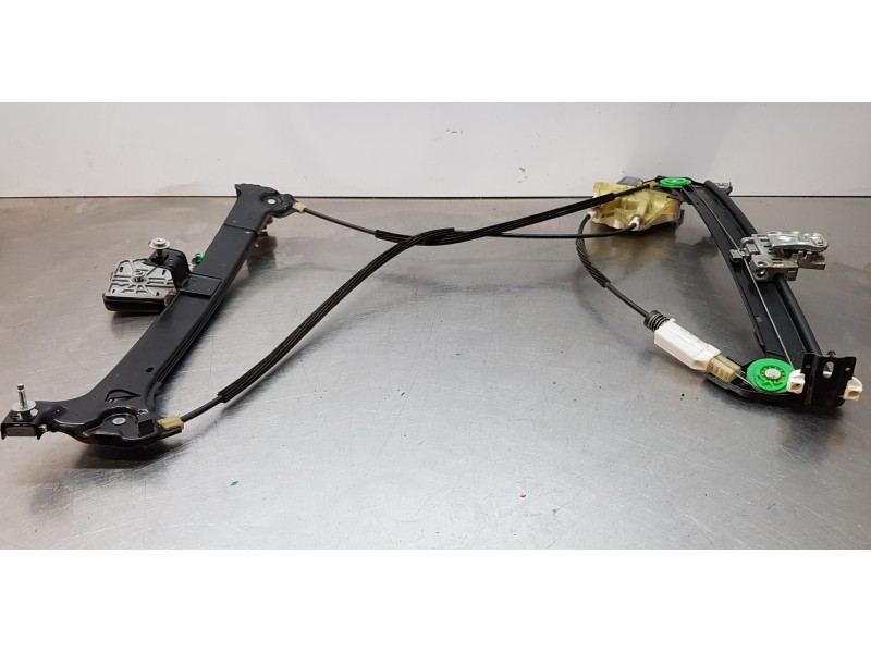 Recambio de elevalunas delantero derecho para peugeot 407 coupe pack referencia OEM IAM 9662062180  