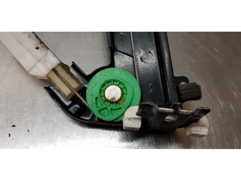 Recambio de elevalunas delantero derecho para peugeot 407 coupe pack referencia OEM IAM 9662062180  