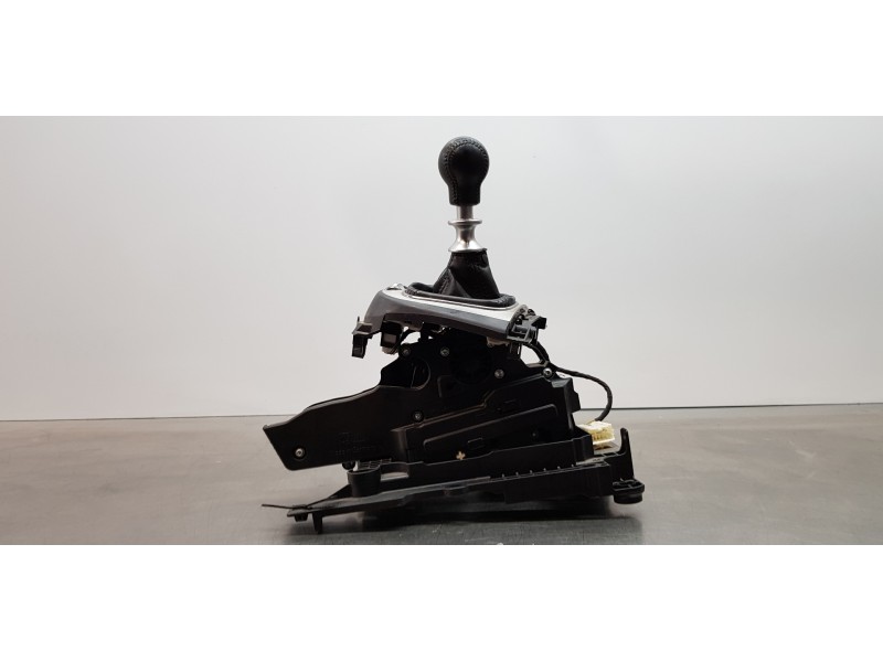 Recambio de palanca cambio para mitsubishi outlander (cw0) motion 4wd referencia OEM IAM 2400A205HA 2400A205  Recambio de palanca cambio para mitsubishi outlander (cw0) motion 4wd referencia OEM IAM 2400A205HA 2400A205