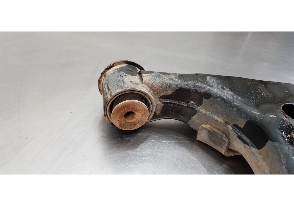 Recambio de brazo suspension inferior delantero derecho para toyota hilux (kun) extra cab 4x4 referencia OEM IAM 486550K040   Recambio de brazo suspension inferior delantero derecho para toyota hilux (kun) extra cab 4x4 referencia OEM IAM 486550K040