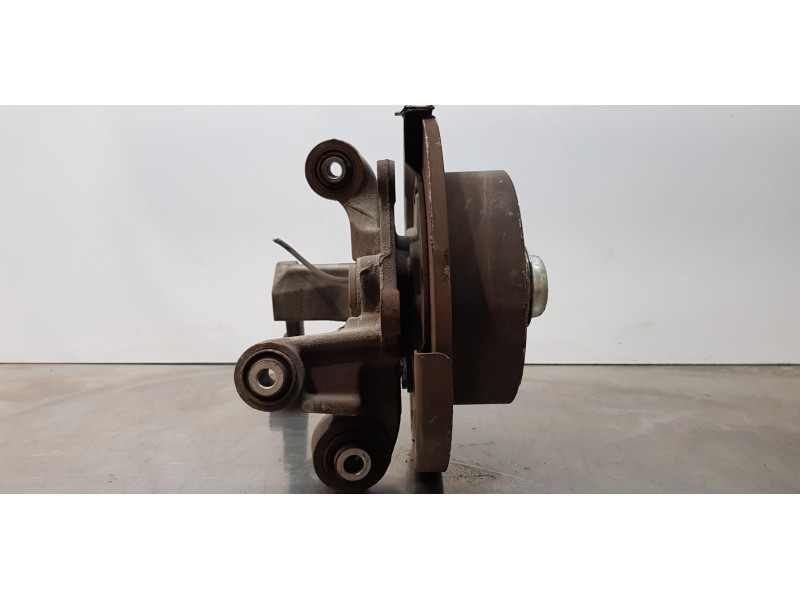 Recambio de mangueta trasera derecha para ssangyong korando crystal 4x2 referencia OEM IAM 4592034000   Recambio de mangueta trasera derecha para ssangyong korando crystal 4x2 referencia OEM IAM 4592034000