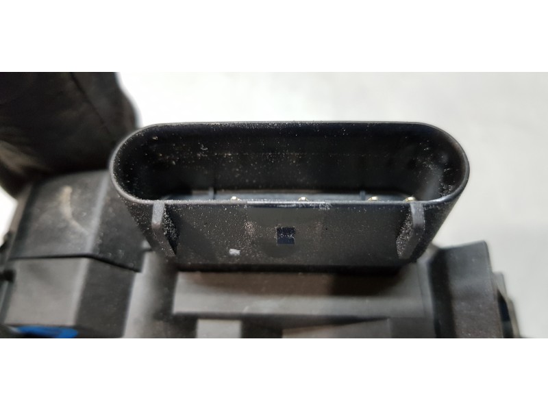 Recambio de cerradura puerta delantera derecha para ford kuga (cbs) trend referencia OEM IAM BM5AA21812BH   Recambio de cerradura puerta delantera derecha para ford kuga (cbs) trend referencia OEM IAM BM5AA21812BH