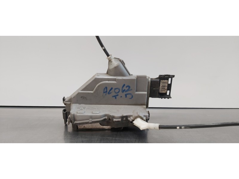 Recambio de cerradura puerta trasera derecha para peugeot 5008 premium referencia OEM IAM 9800624180   Recambio de cerradura puerta trasera derecha para peugeot 5008 premium referencia OEM IAM 9800624180