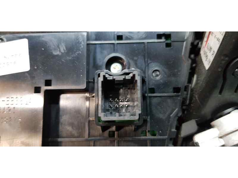 Recambio de sistema audio / radio cd para ford fiesta (cb1) titanium referencia OEM IAM 1758653   Recambio de sistema audio / radio cd para ford fiesta (cb1) titanium referencia OEM IAM 1758653