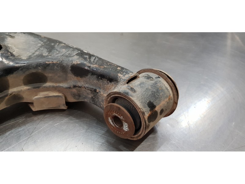 Recambio de brazo suspension inferior delantero izquierdo para toyota hilux (kun) extra cab 4x4 referencia OEM IAM 480690K040   Recambio de brazo suspension inferior delantero izquierdo para toyota hilux (kun) extra cab 4x4 referencia OEM IAM 480690K040