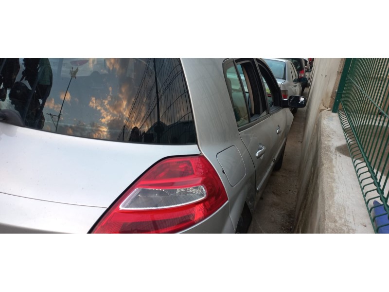 renault megane ii berlina 5p del año 2006