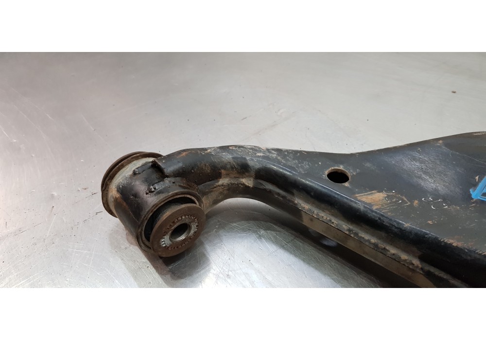 Recambio de brazo suspension inferior delantero izquierdo para toyota hilux (kun) extra cab 4x4 referencia OEM IAM 480690K040   Recambio de brazo suspension inferior delantero izquierdo para toyota hilux (kun) extra cab 4x4 referencia OEM IAM 480690K040