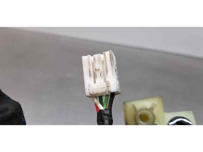 Recambio de antirrobo para kia sportage basic 2wd referencia OEM IAM 81900D9F00  