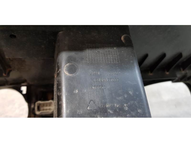 Recambio de apoyabrazos central para nissan qashqai (j10) visia referencia OEM IAM 96910JD000   Recambio de apoyabrazos central para nissan qashqai (j10) visia referencia OEM IAM 96910JD000