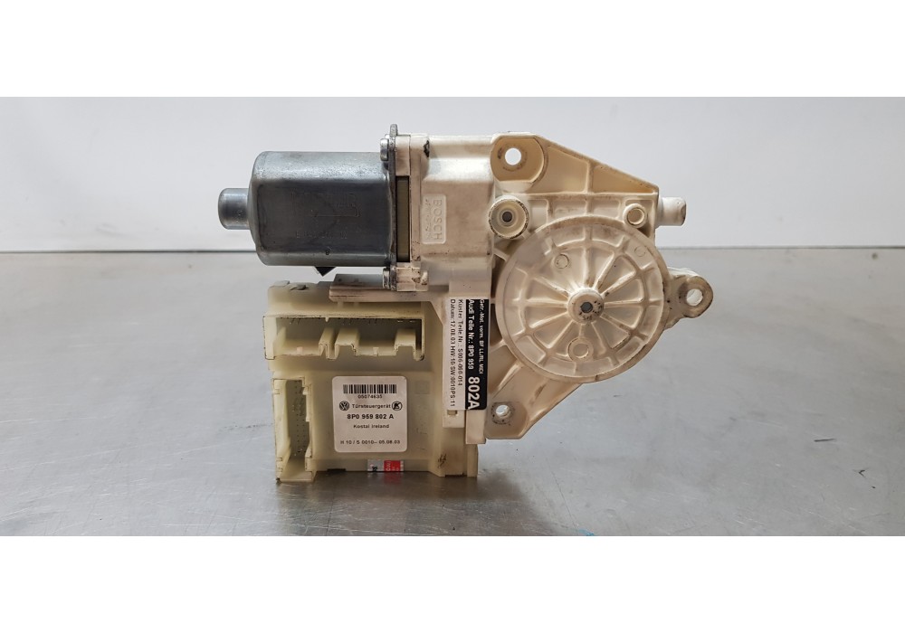 Recambio de motor elevalunas delantero derecho para audi a3 (8p) 1.9 tdi ambition referencia OEM IAM 8P0959802A   Recambio de motor elevalunas delantero derecho para audi a3 (8p) 1.9 tdi ambition referencia OEM IAM 8P0959802A
