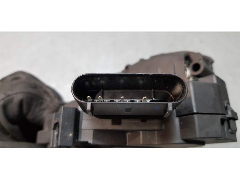 Recambio de cerradura puerta trasera izquierda para ford kuga (cbs) trend referencia OEM IAM BM5AA26413AH   Recambio de cerradura puerta trasera izquierda para ford kuga (cbs) trend referencia OEM IAM BM5AA26413AH