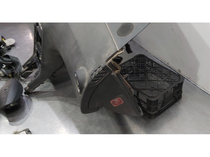 Recambio de kit airbag para peugeot 5008 premium referencia OEM IAM 824782   Recambio de kit airbag para peugeot 5008 premium referencia OEM IAM 824782