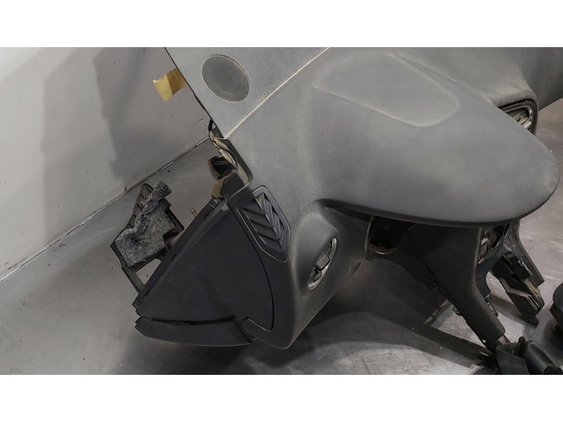 Recambio de kit airbag para peugeot 5008 premium referencia OEM IAM 824782   Recambio de kit airbag para peugeot 5008 premium referencia OEM IAM 824782