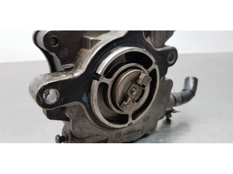 Recambio de depresor freno / bomba vacio para volkswagen touareg (7la) tdi v10 referencia OEM IAM 07Z127025E  