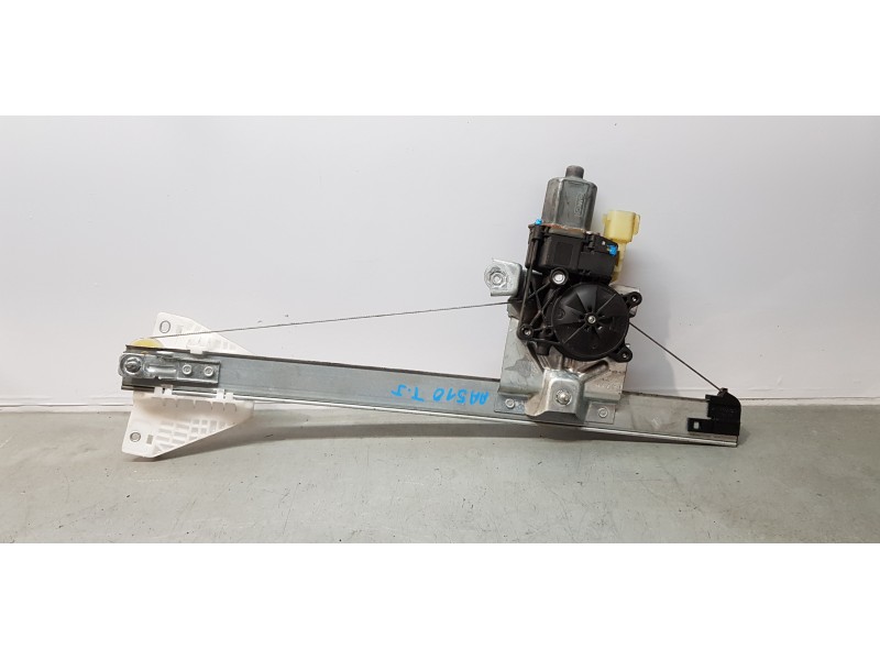 Recambio de elevalunas trasero izquierdo para ford kuga (cbs) trend referencia OEM IAM 0130822734  