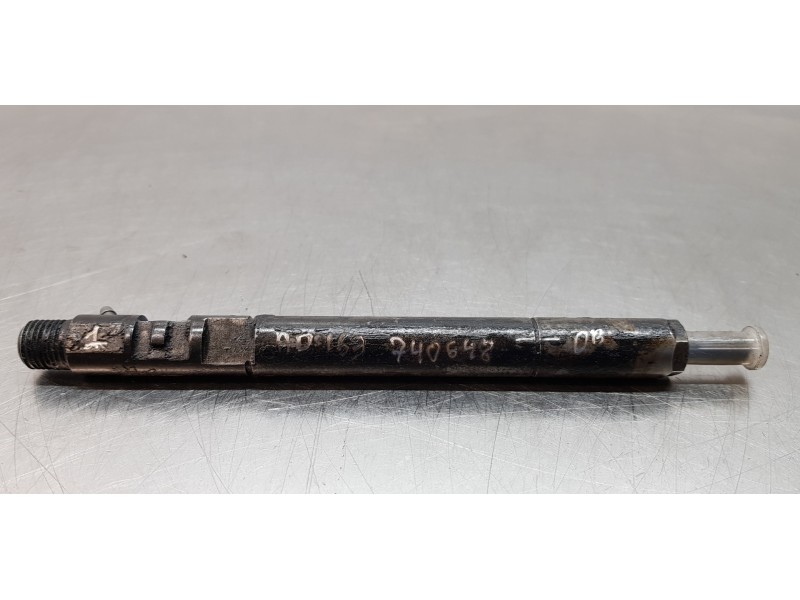 Recambio de inyector para ssangyong rodius xdi referencia OEM IAM A6650170121 EJBR02601Z 