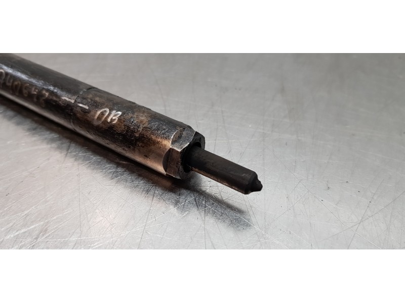 Recambio de inyector para ssangyong rodius xdi referencia OEM IAM A6650170121 EJBR02601Z 