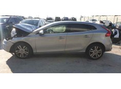 volvo v40 del año 2012 2