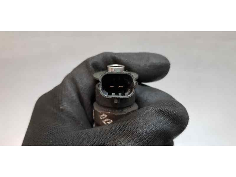 Recambio de inyector para peugeot 208 style referencia OEM IAM 0445110566  