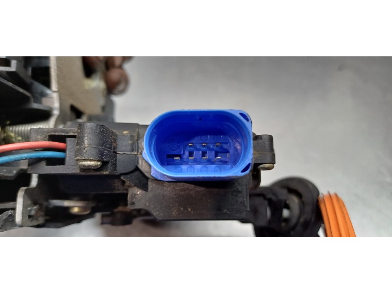 Recambio de cerradura puerta delantera derecha para audi a3 (8p) 2.0 tdi ambiente referencia OEM IAM 4E1837016   Recambio de cerradura puerta delantera derecha para audi a3 (8p) 2.0 tdi ambiente referencia OEM IAM 4E1837016