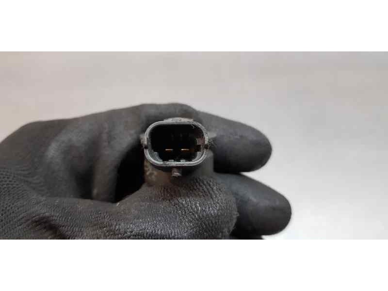 Recambio de inyector para peugeot 208 style referencia OEM IAM 0445110566  