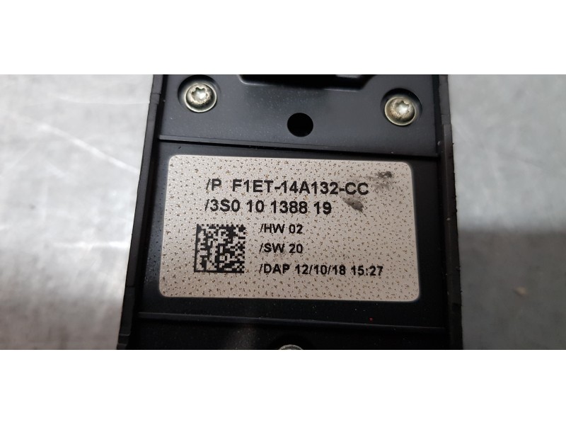 Recambio de mando elevalunas delantero izquierdo para ford kuga (cbs) trend referencia OEM IAM F1ET14A132CC   Recambio de mando elevalunas delantero izquierdo para ford kuga (cbs) trend referencia OEM IAM F1ET14A132CC