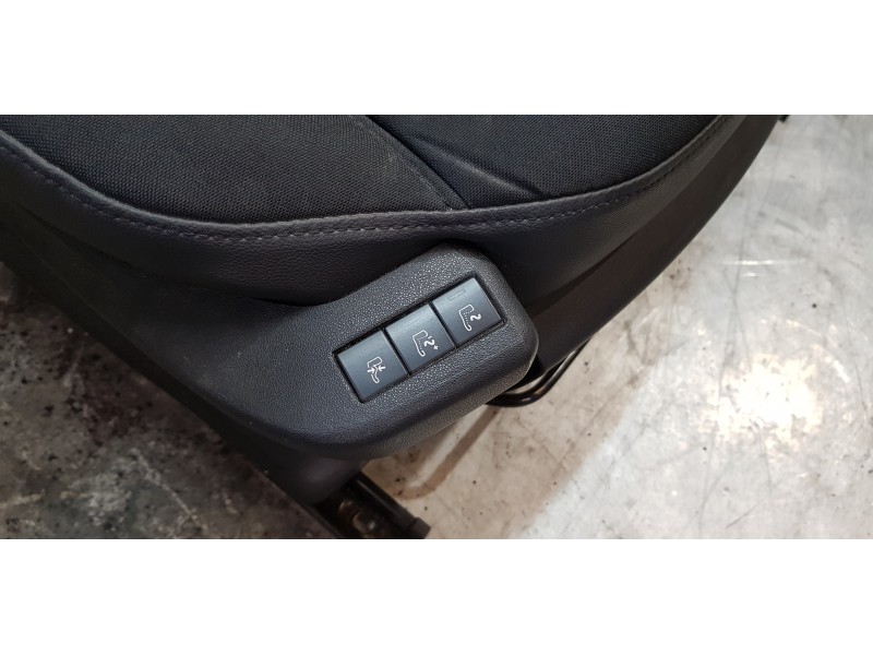 Recambio de juego asientos completo para citroen c4 grand picasso feel referencia OEM IAM    Recambio de juego asientos completo para citroen c4 grand picasso feel referencia OEM IAM