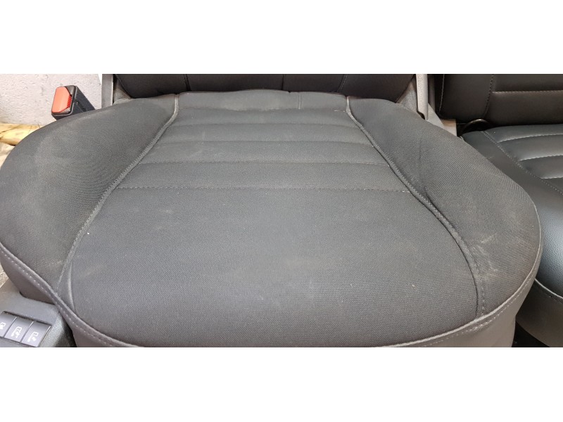 Recambio de juego asientos completo para citroen c4 grand picasso feel referencia OEM IAM   