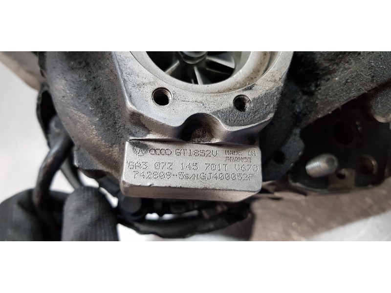Recambio de turbocompresor para volkswagen touareg (7la) tdi v10 referencia OEM IAM 07Z145701T  