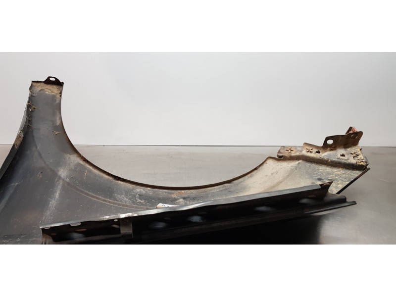 Recambio de aleta delantera derecha para opel astra gtc cosmo referencia OEM IAM 93178667  