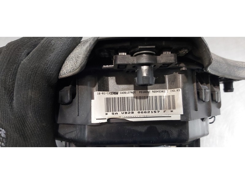 Recambio de kit airbag para peugeot 5008 premium referencia OEM IAM 824782   Recambio de kit airbag para peugeot 5008 premium referencia OEM IAM 824782
