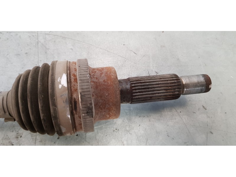 Recambio de transmision trasera derecha para ford kuga (cbs) trend referencia OEM IAM CV614K138AD  