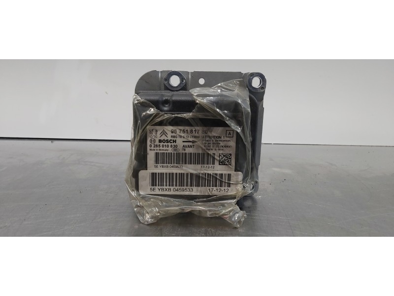 Recambio de kit airbag para peugeot 5008 premium referencia OEM IAM 824782   Recambio de kit airbag para peugeot 5008 premium referencia OEM IAM 824782